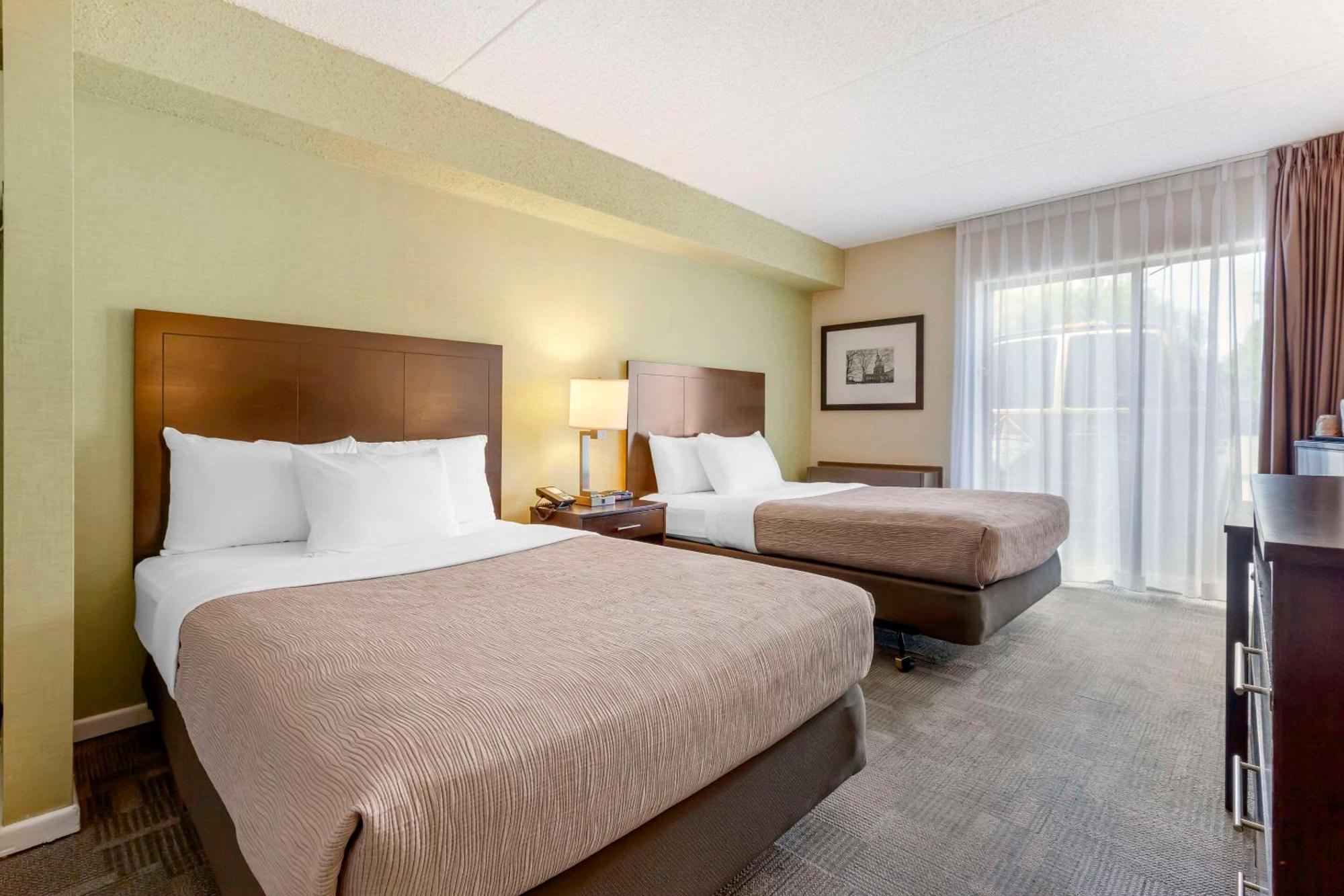 Quality Inn Peterborough Eksteriør billede
